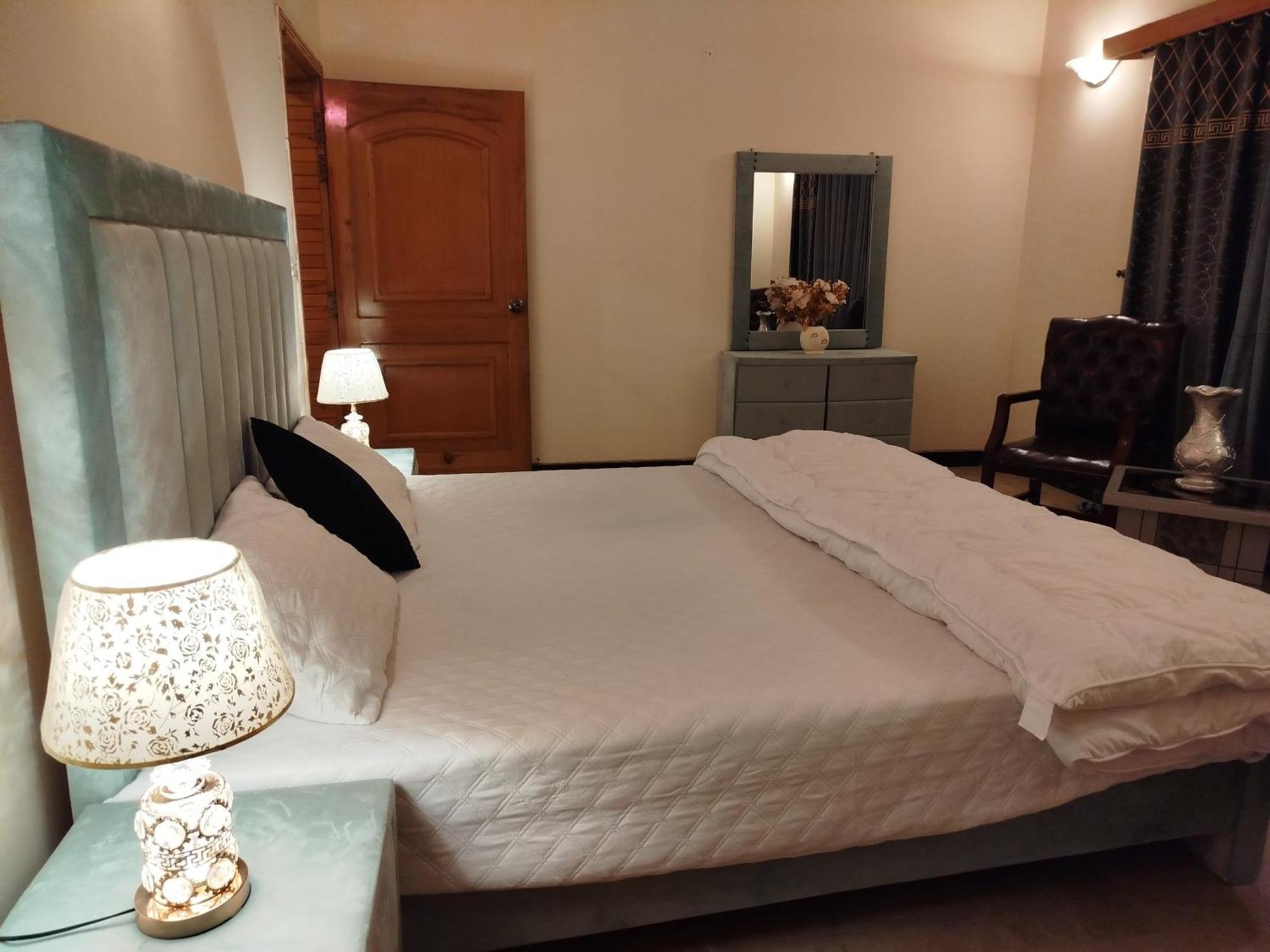 מלון איסלמאבד Royal Residential מראה חיצוני תמונה