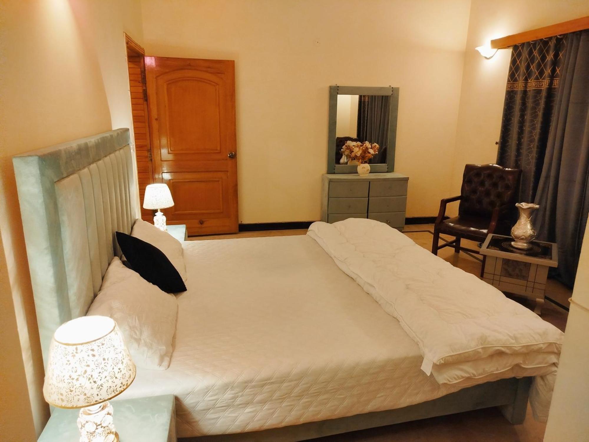 מלון איסלמאבד Royal Residential מראה חיצוני תמונה